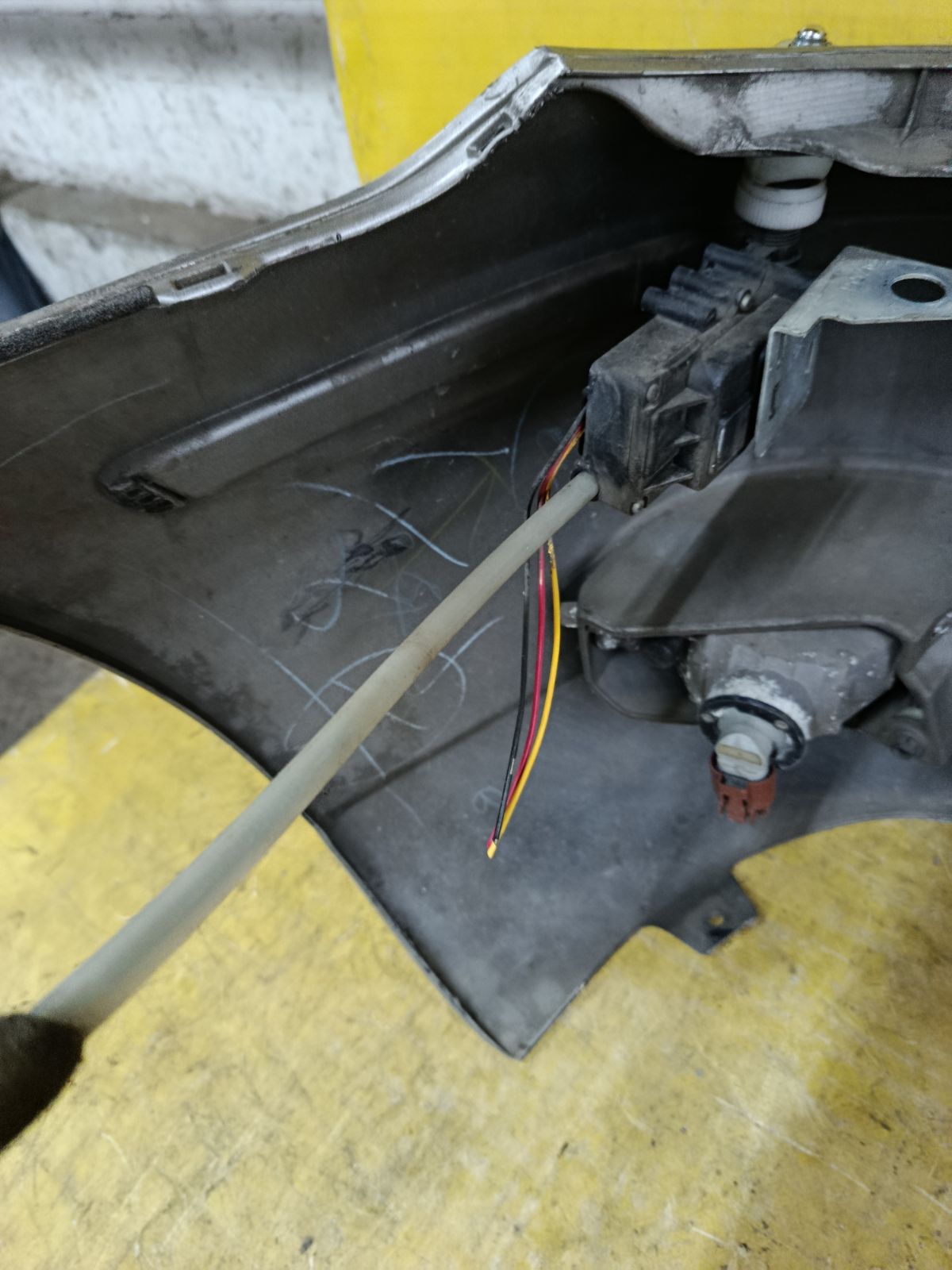 Бампер 51-17 51-17,52119-51040 на Toyota Brevis JCG15 Фото 8