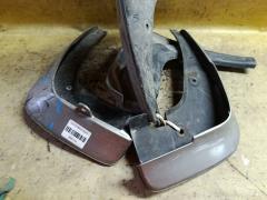 Брызговик на Toyota Brevis JCG15