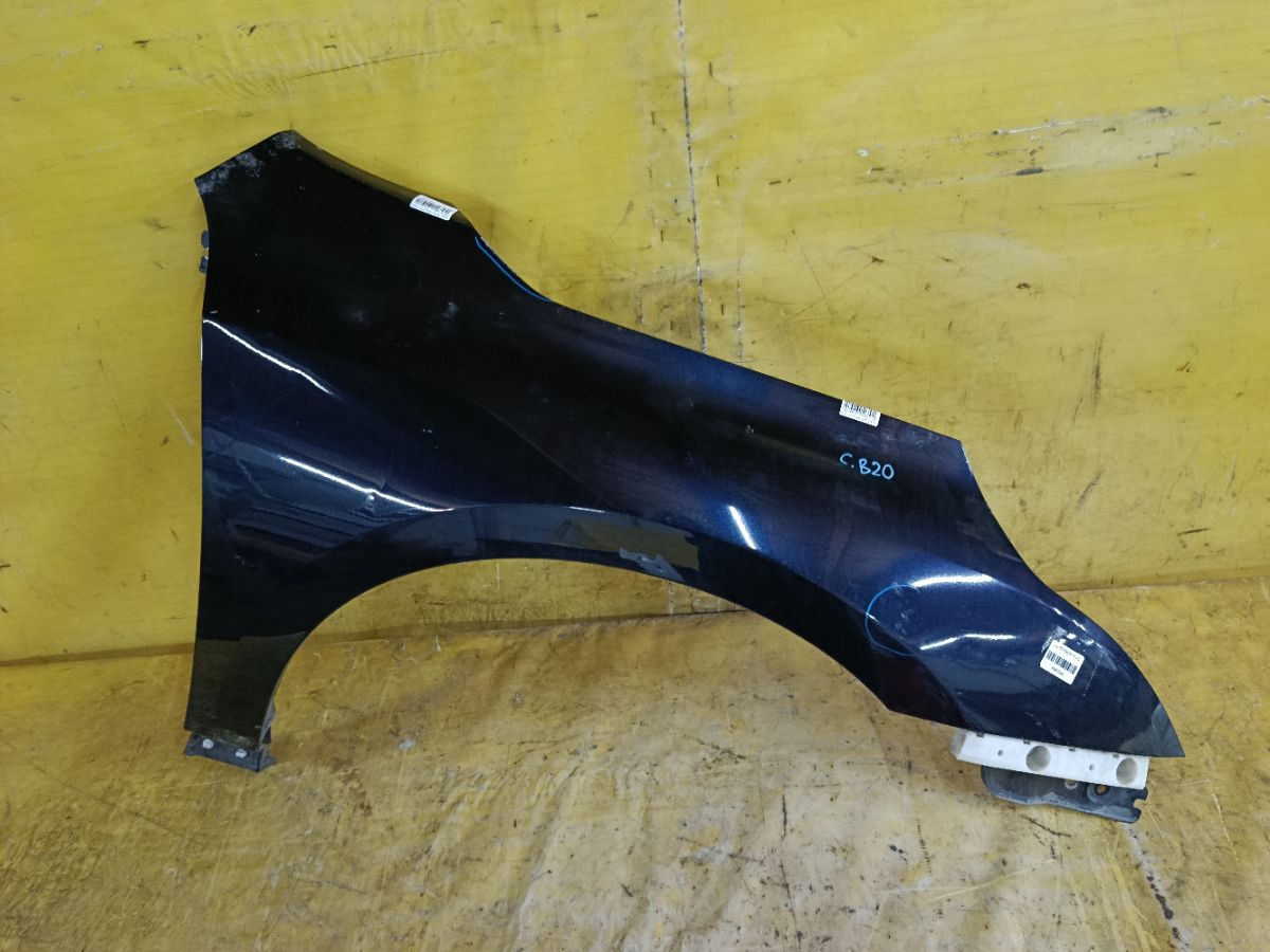 Крыло переднее на Nissan Teana J32 Фото 1
