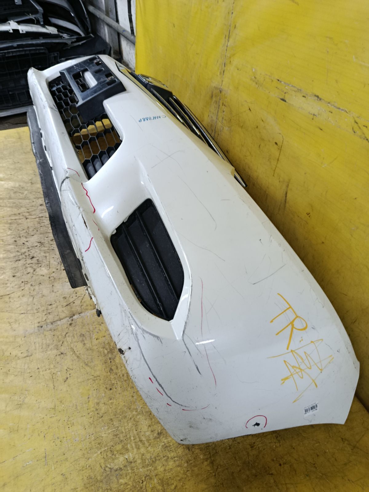 Бампер на Honda Accord CU1 Фото 9