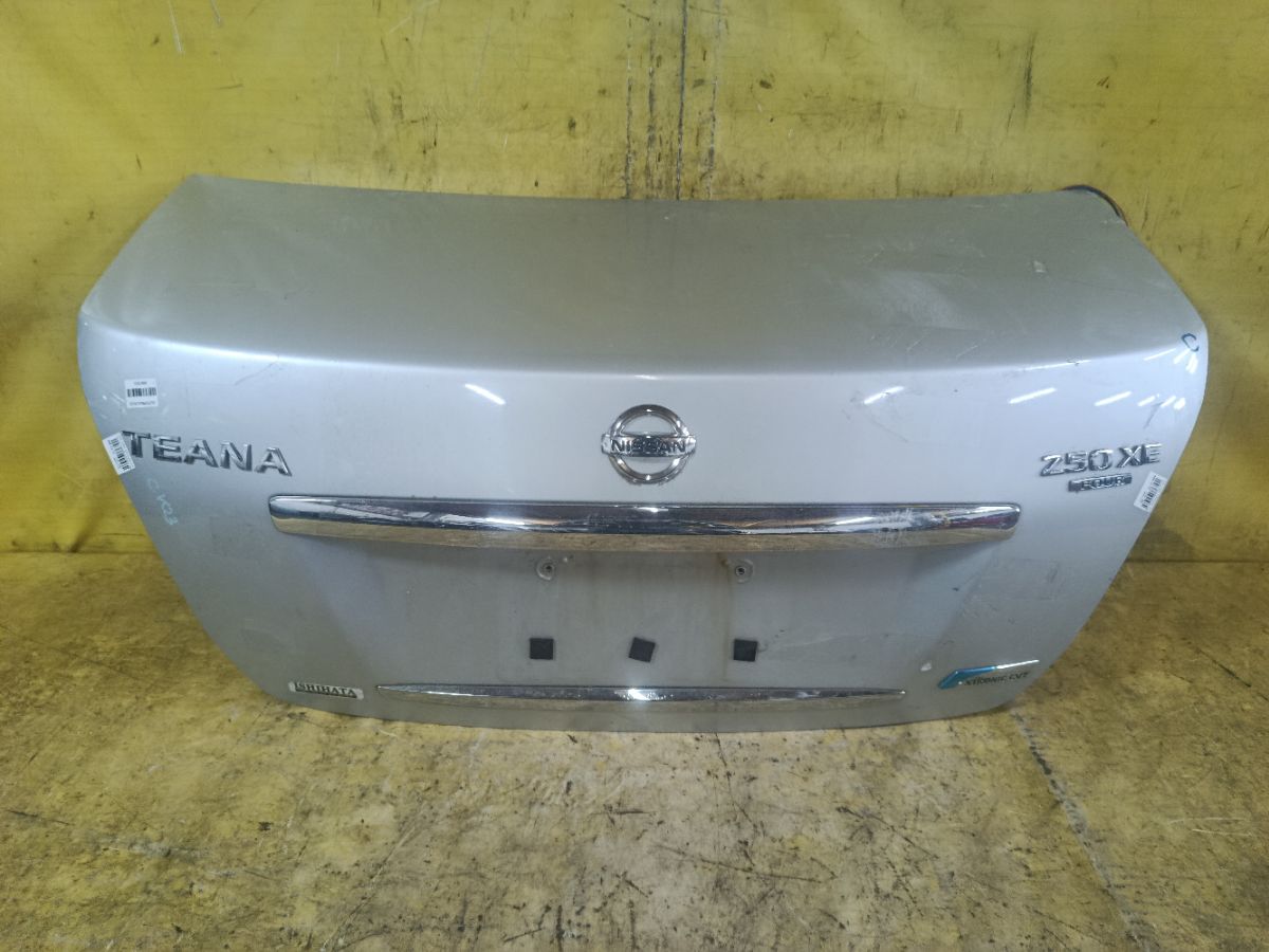 Крышка багажника на Nissan Teana TNJ32 Фото 1