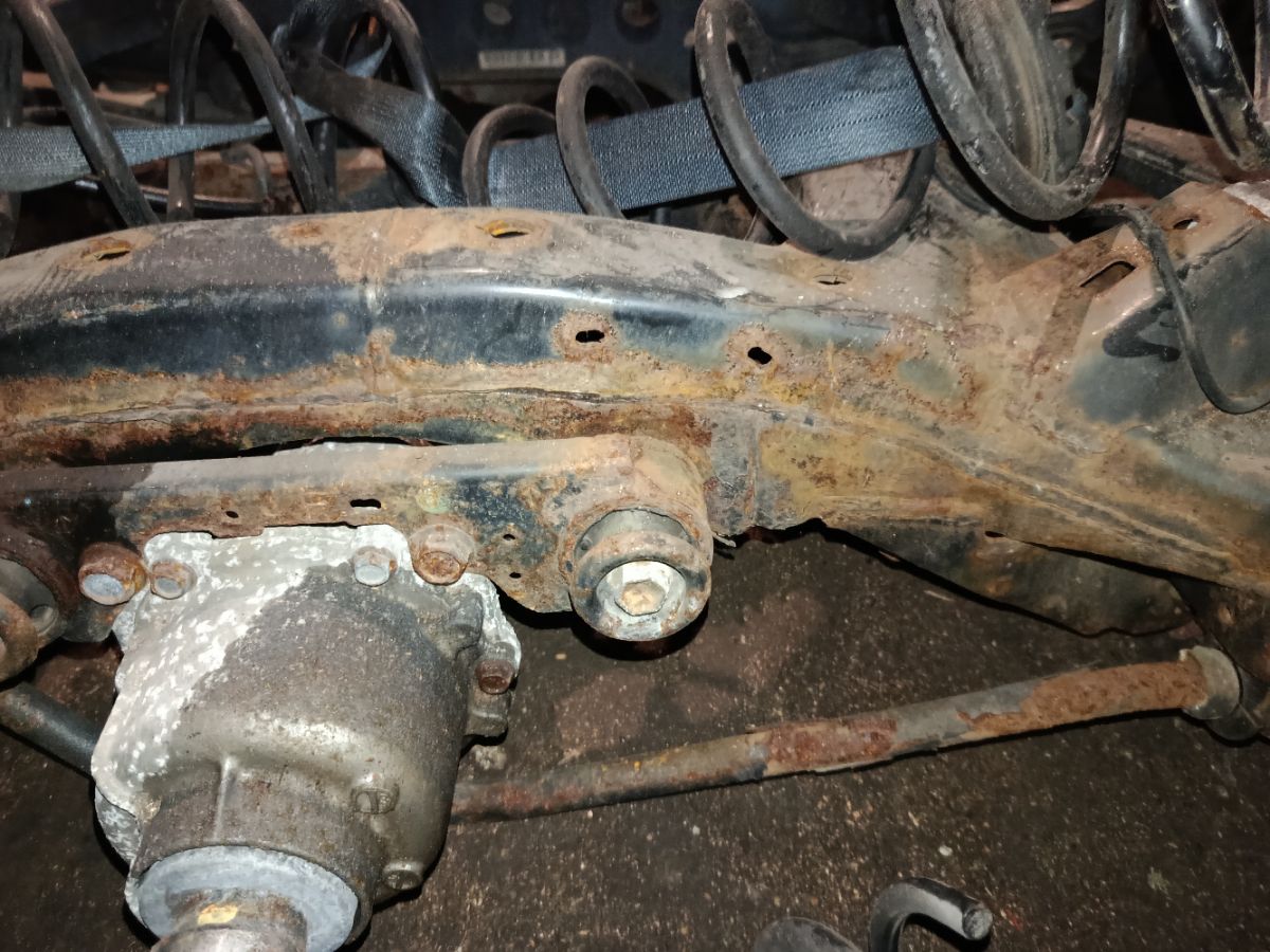 Балка подвески на Nissan Teana TNJ32 QR25DE Фото 14