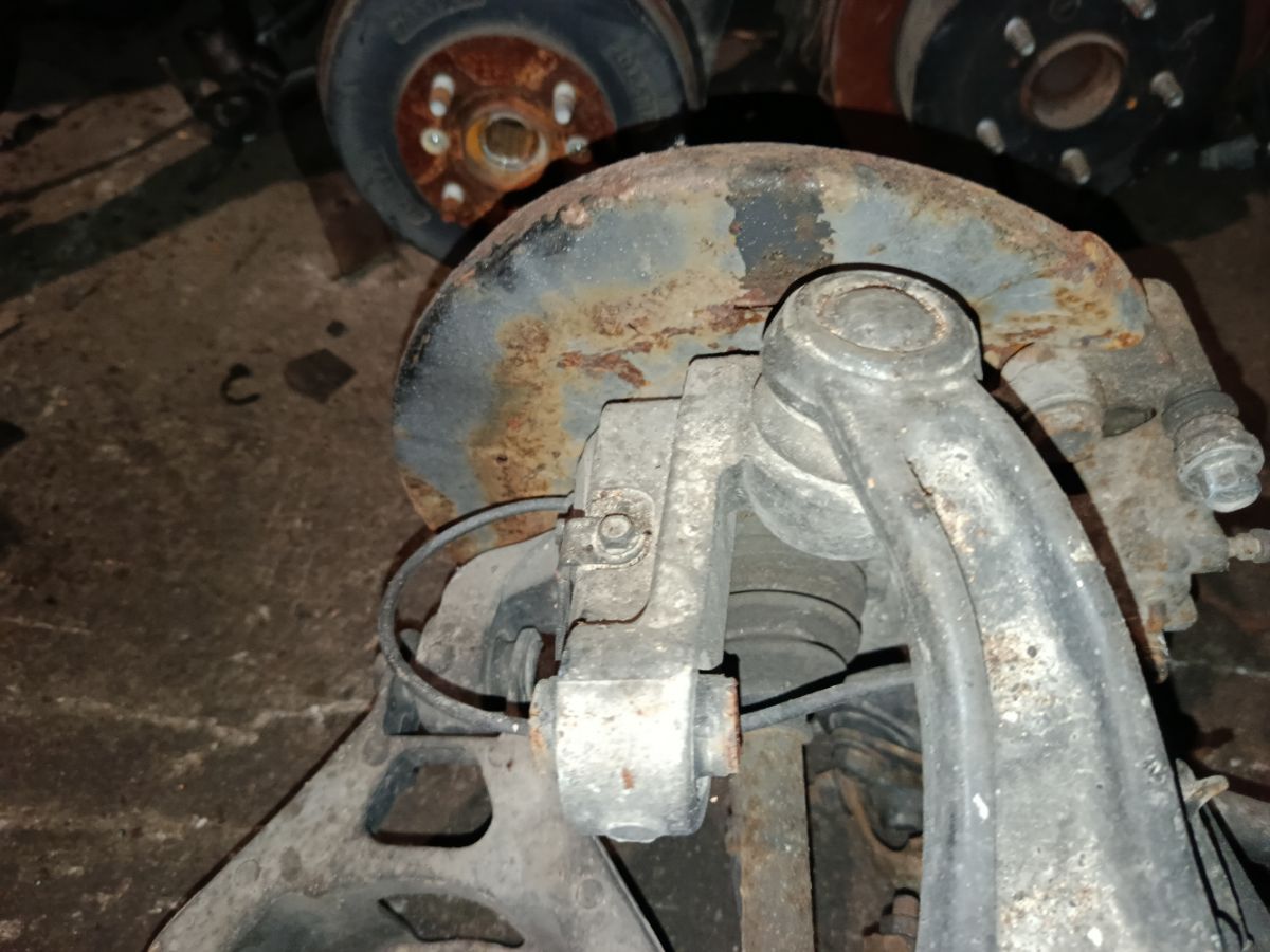 Балка подвески на Nissan Teana TNJ32 QR25DE Фото 16