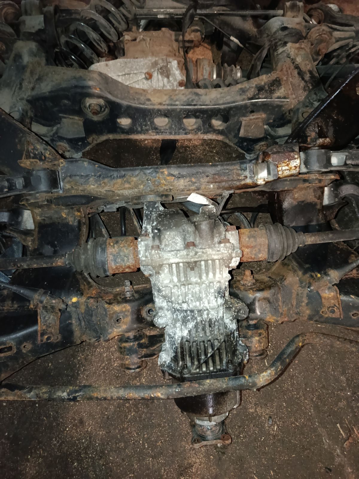 Балка подвески на Nissan Teana TNJ32 QR25DE Фото 23