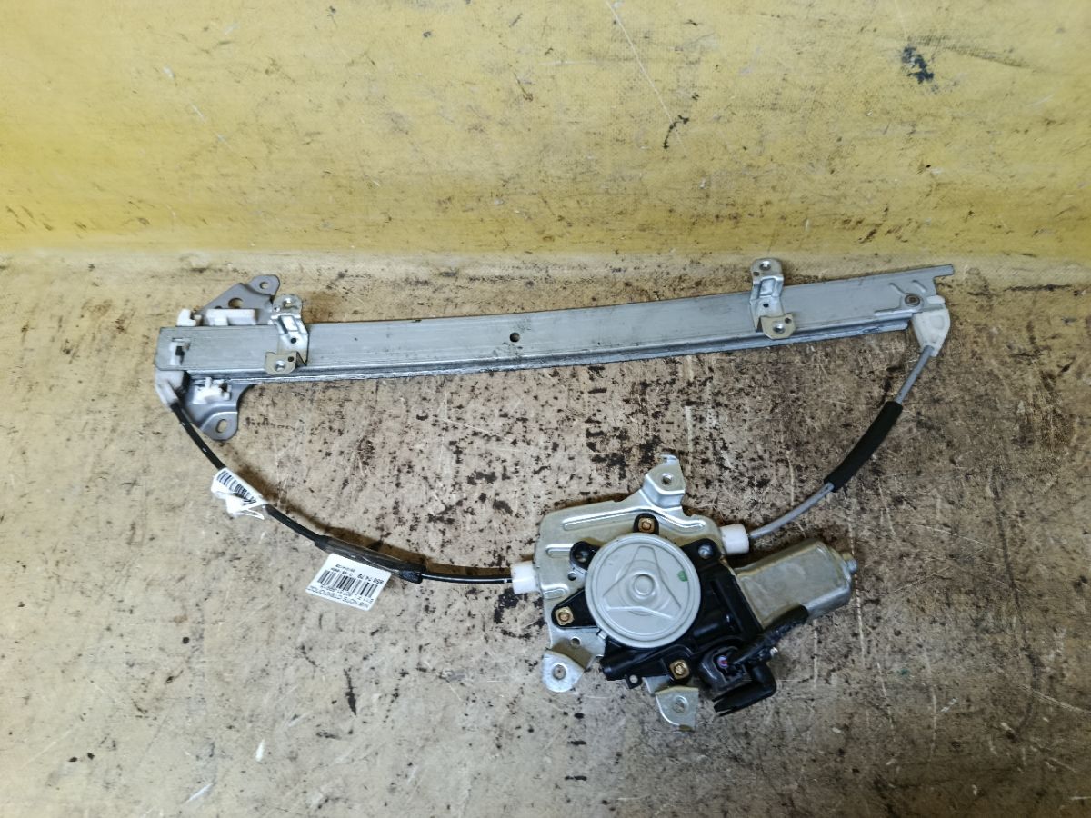 Стеклоподъемный механизм 80731-89915 на Nissan Note E11 Фото 1