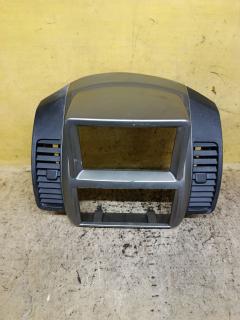 Консоль магнитофона на Nissan Note E11 68260-1U610
