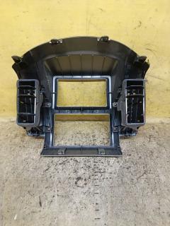 Консоль магнитофона 68260-1U610 на Nissan Note E11 Фото 2