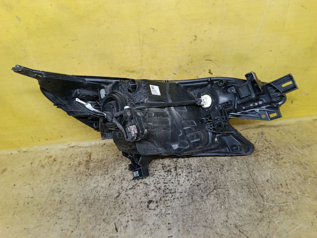 Фара 1868 1868, на Nissan Note E12 Фото 3