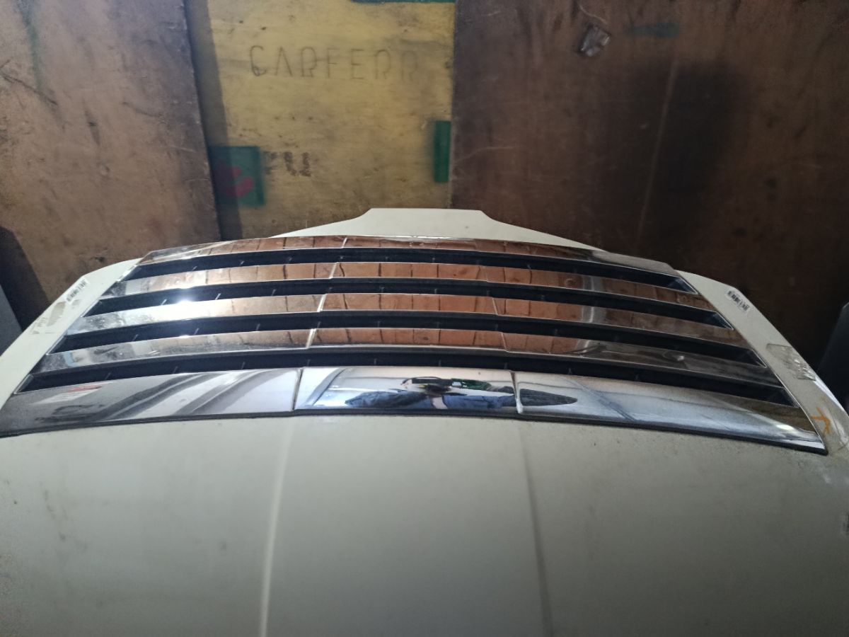 Капот на Nissan Presage TU31 Фото 3
