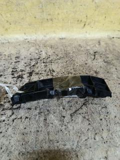 Крепление бампера на Honda Freed Hybrid GP3 71198-SYY-003, Переднее Левое расположение