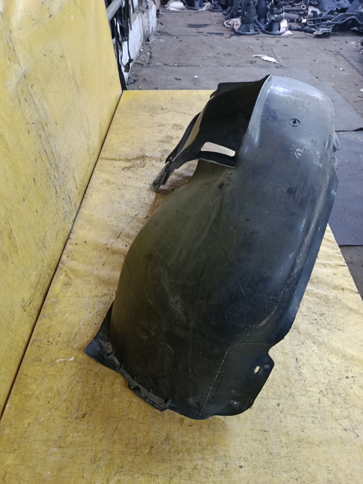 Подкрылок 1K9805912, 1K5805978B на Volkswagen Golf Variant 1KZ CAV Фото 2