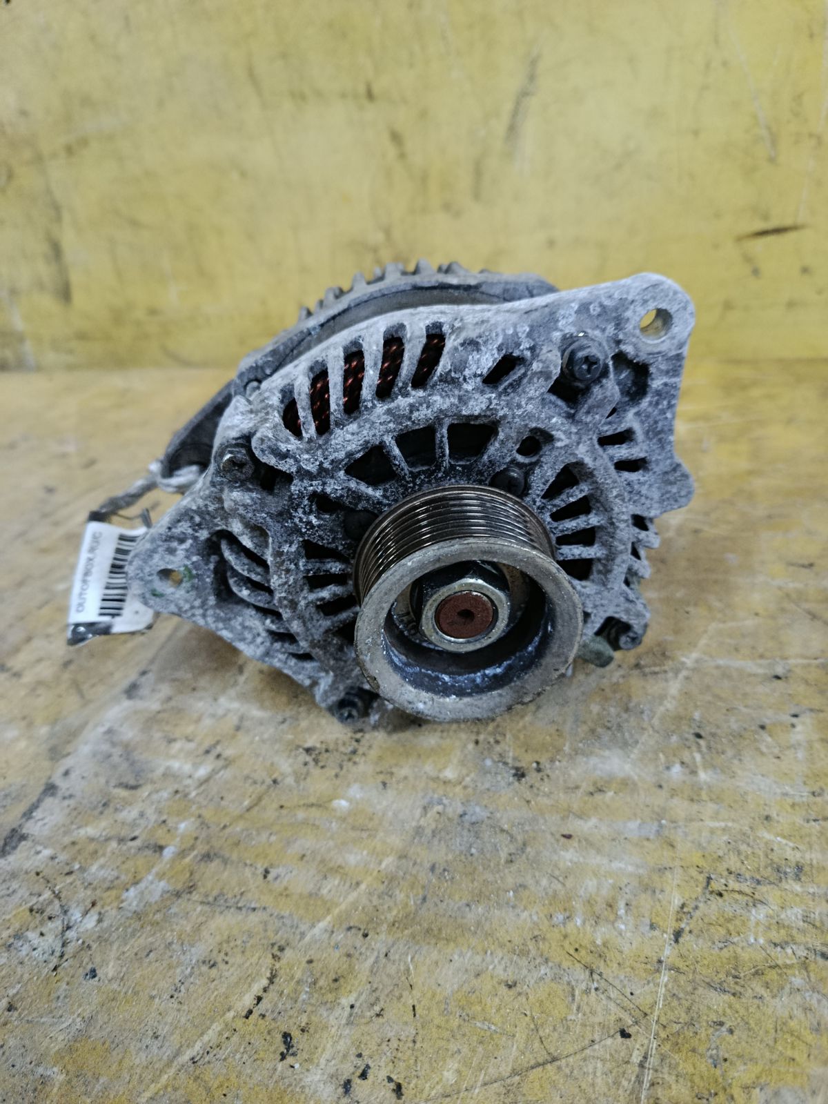 Генератор 23100-1HZ1A на Nissan Note E12 HR12DE Фото 3