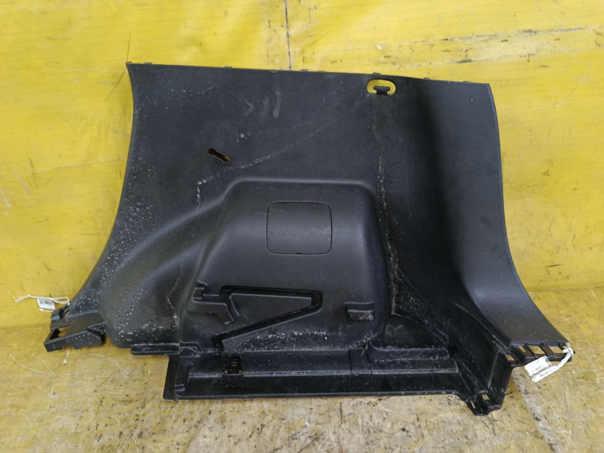 Обшивка багажника 84950-3VA0A на Nissan Note E12 Фото 1