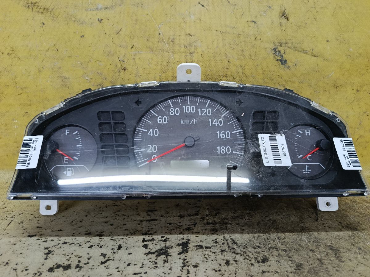 Спидометр 8N001 на Nissan Sunny FNB15 QG15DE Фото 1