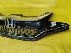 Решетка радиатора 71121-T5B-J01-M1 на Honda Fit GK3 Фото 3