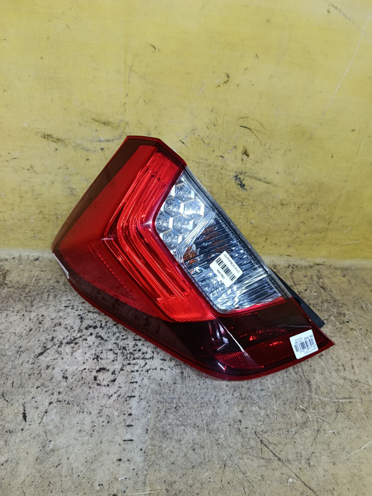 Стоп W1698 W1698, на Honda Fit Hybrid GP5 Фото 1