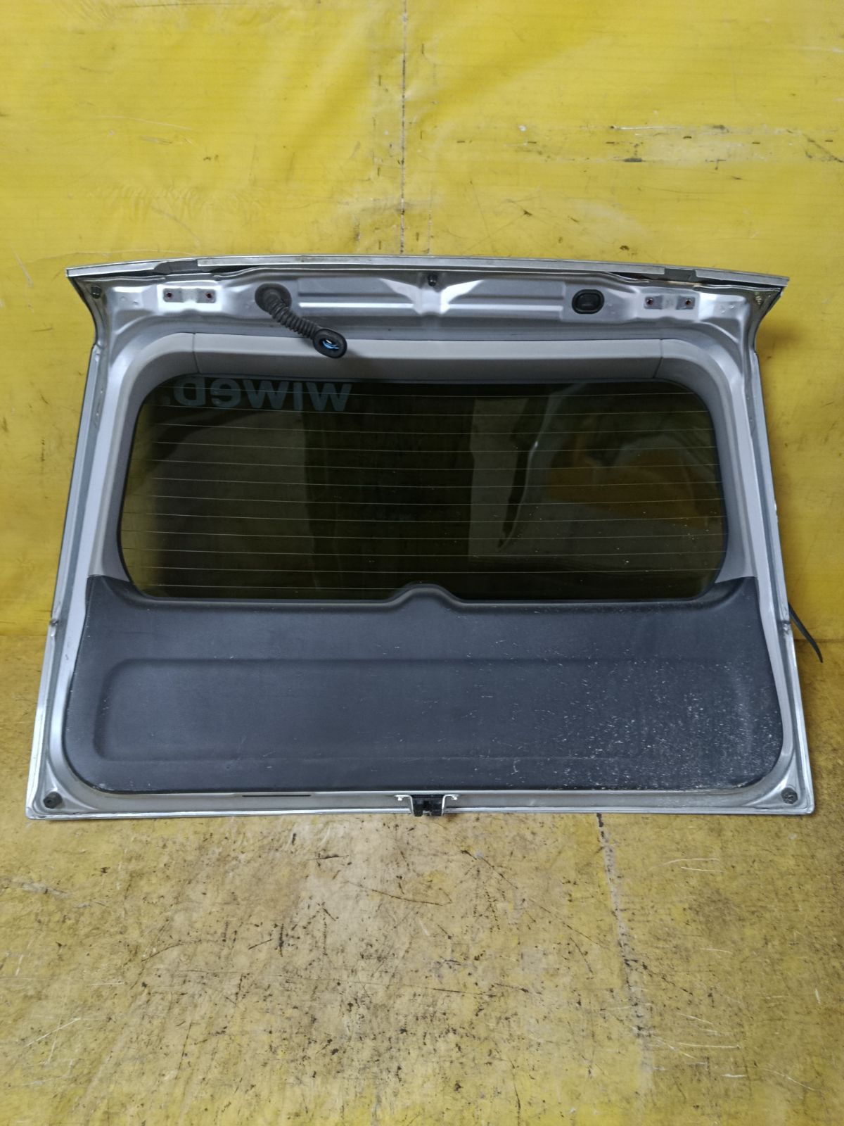 Дверь задняя на Mitsubishi Lancer Cedia Wagon CS5W Фото 4
