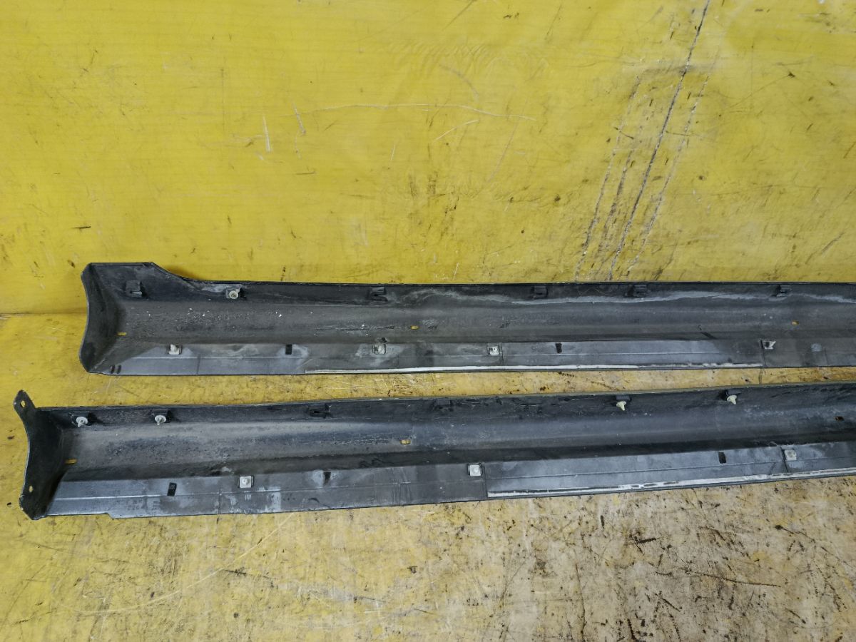 Порог кузова пластиковый ( обвес ) на Mitsubishi Lancer Cedia Wagon CS5W Фото 5
