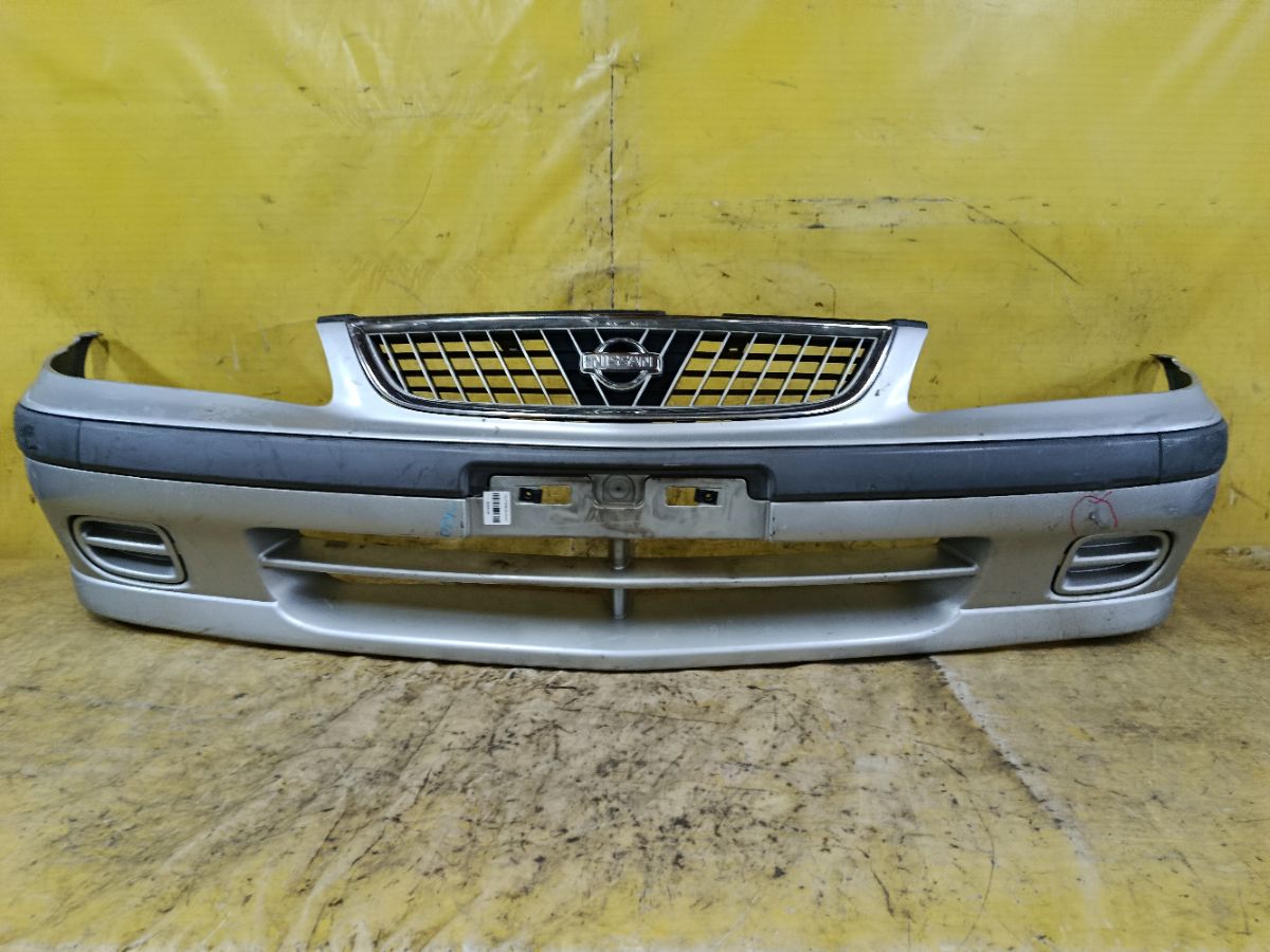 Бампер 62022-4M440 на Nissan Sunny FNB15 Фото 1