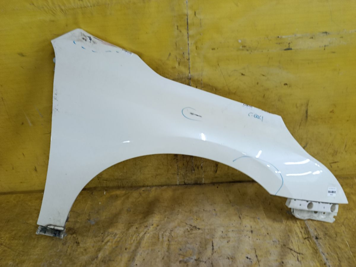 Крыло переднее на Nissan Teana J32 Фото 1