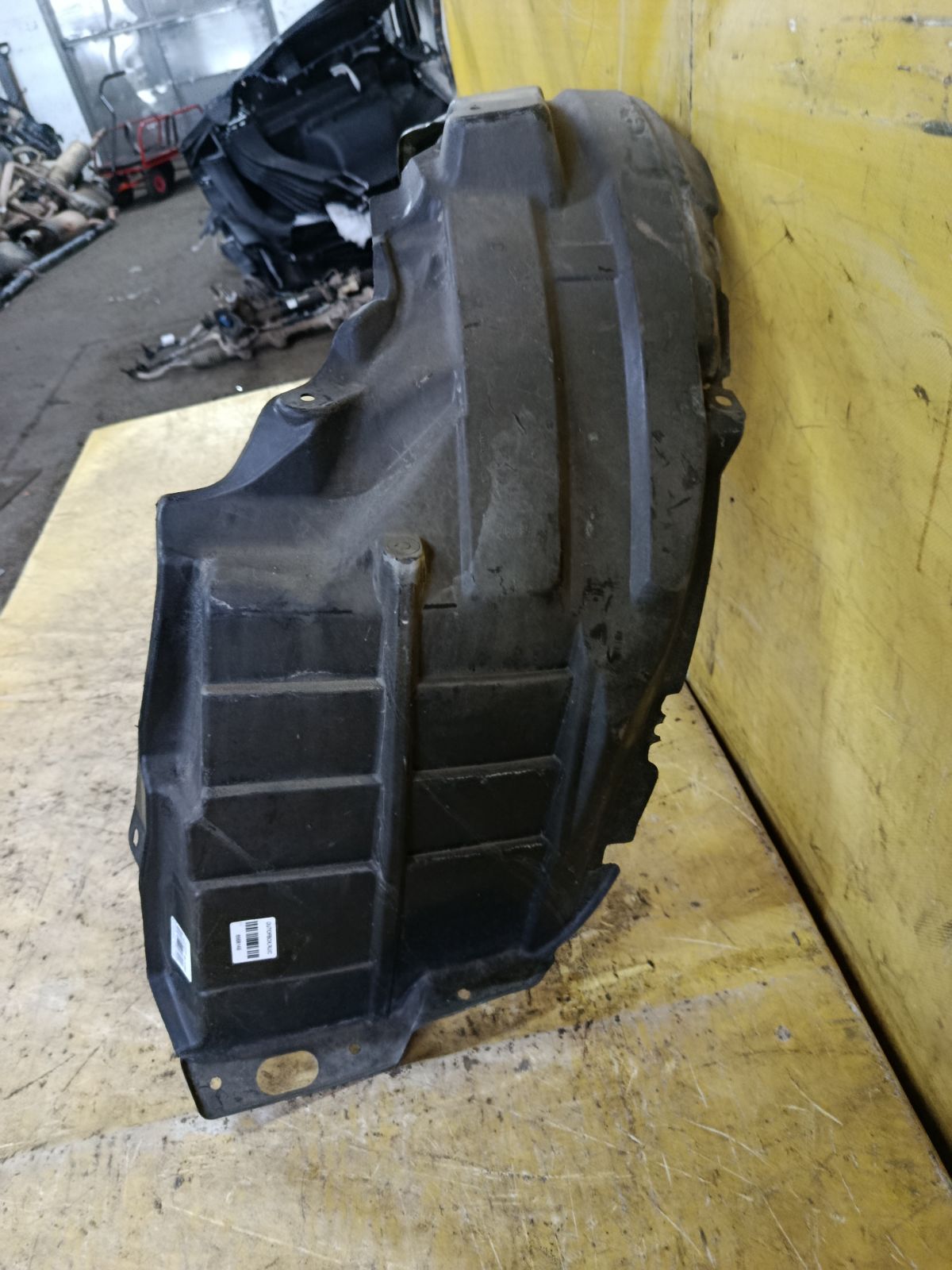Подкрылок 5370A071, 5370A953 на Mitsubishi Outlander CW5W 4B12 Фото 2