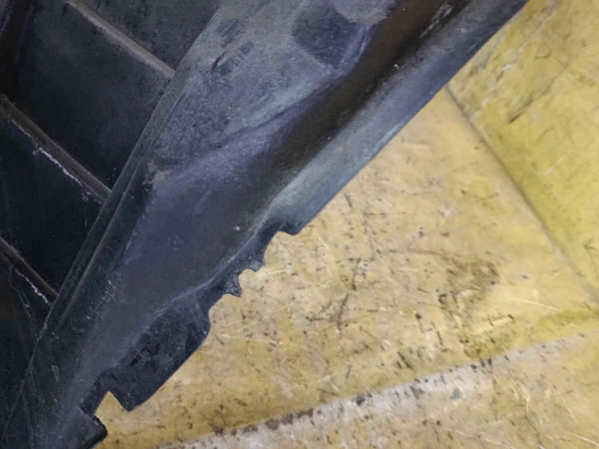 Подкрылок 5370A071, 5370A953 на Mitsubishi Outlander CW5W 4B12 Фото 3
