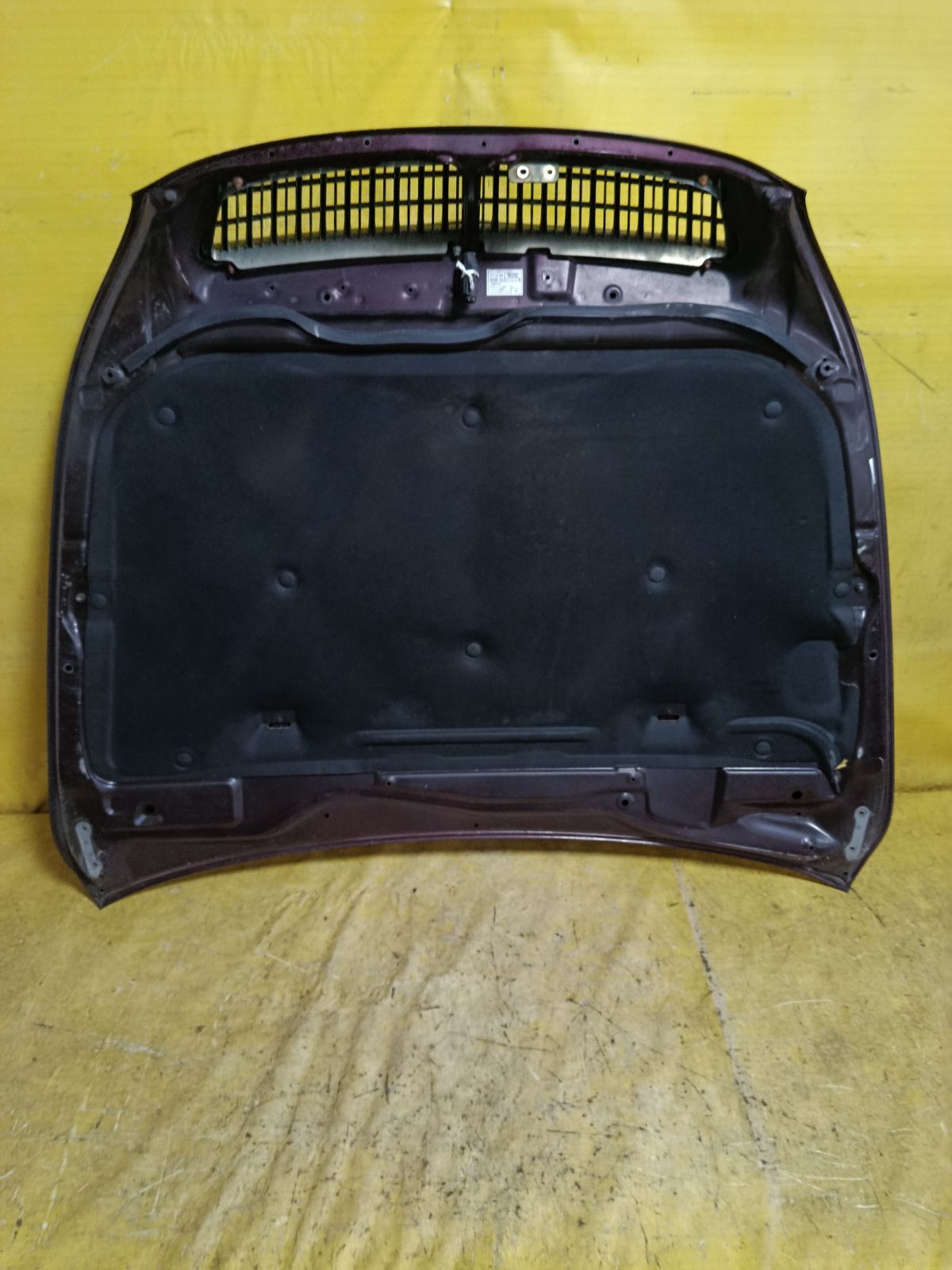 Капот на Toyota Brevis JCG15 Фото 4