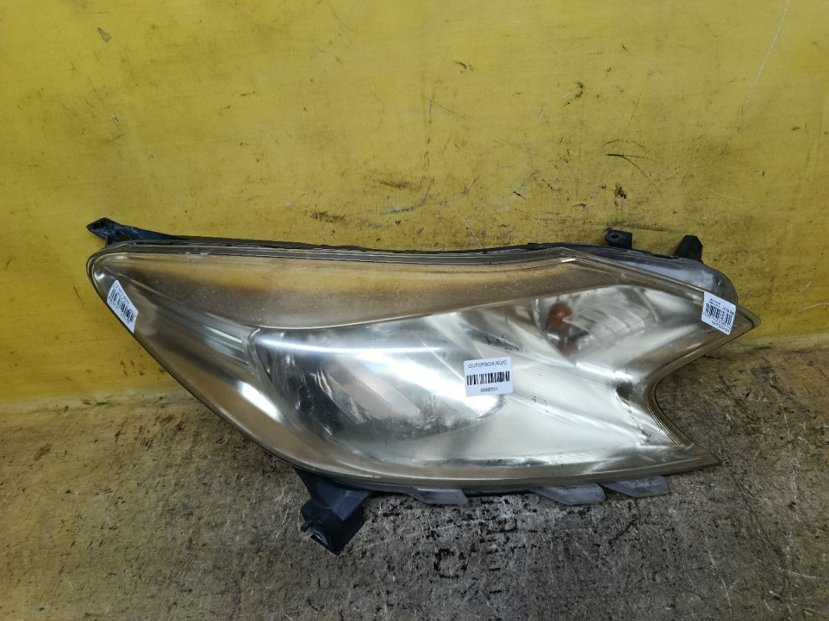 Фара 1868 1868, на Nissan Note E12 Фото 1