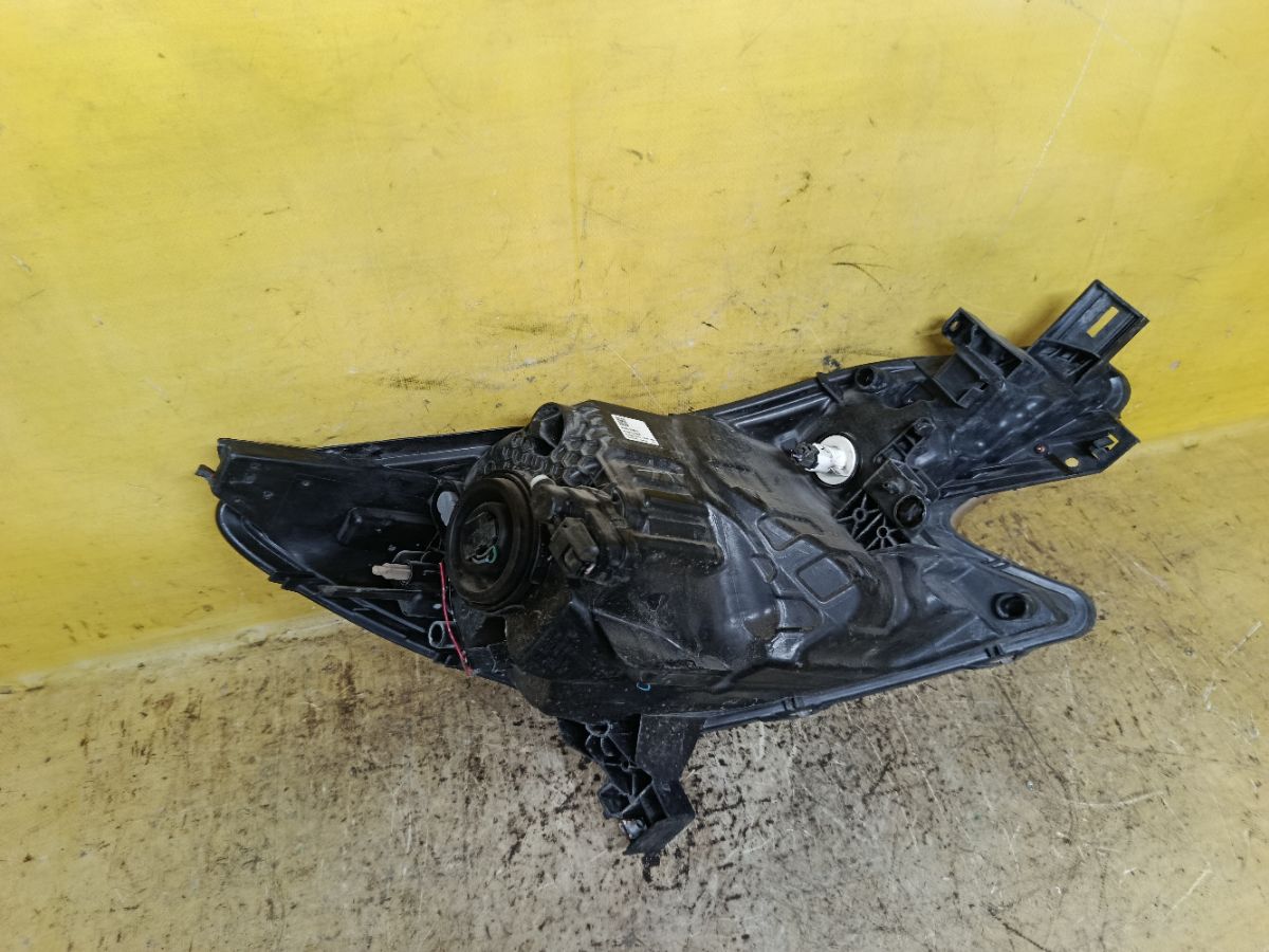 Фара 1868 1868, на Nissan Note E12 Фото 3