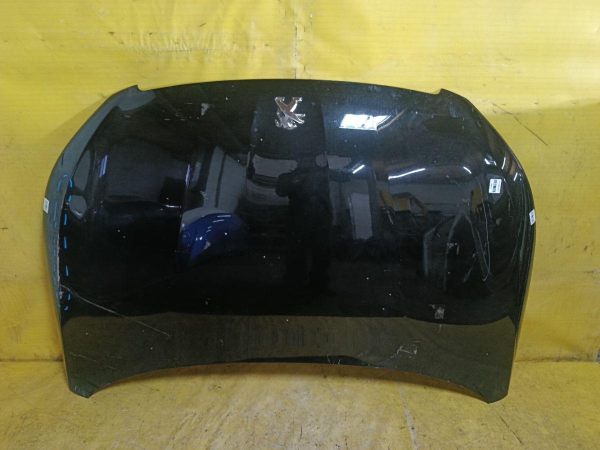 Капот на Peugeot 308 T9 Фото 1