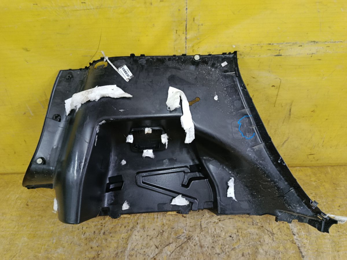 Обшивка багажника 84950-3VA0A на Nissan Note E12 Фото 2