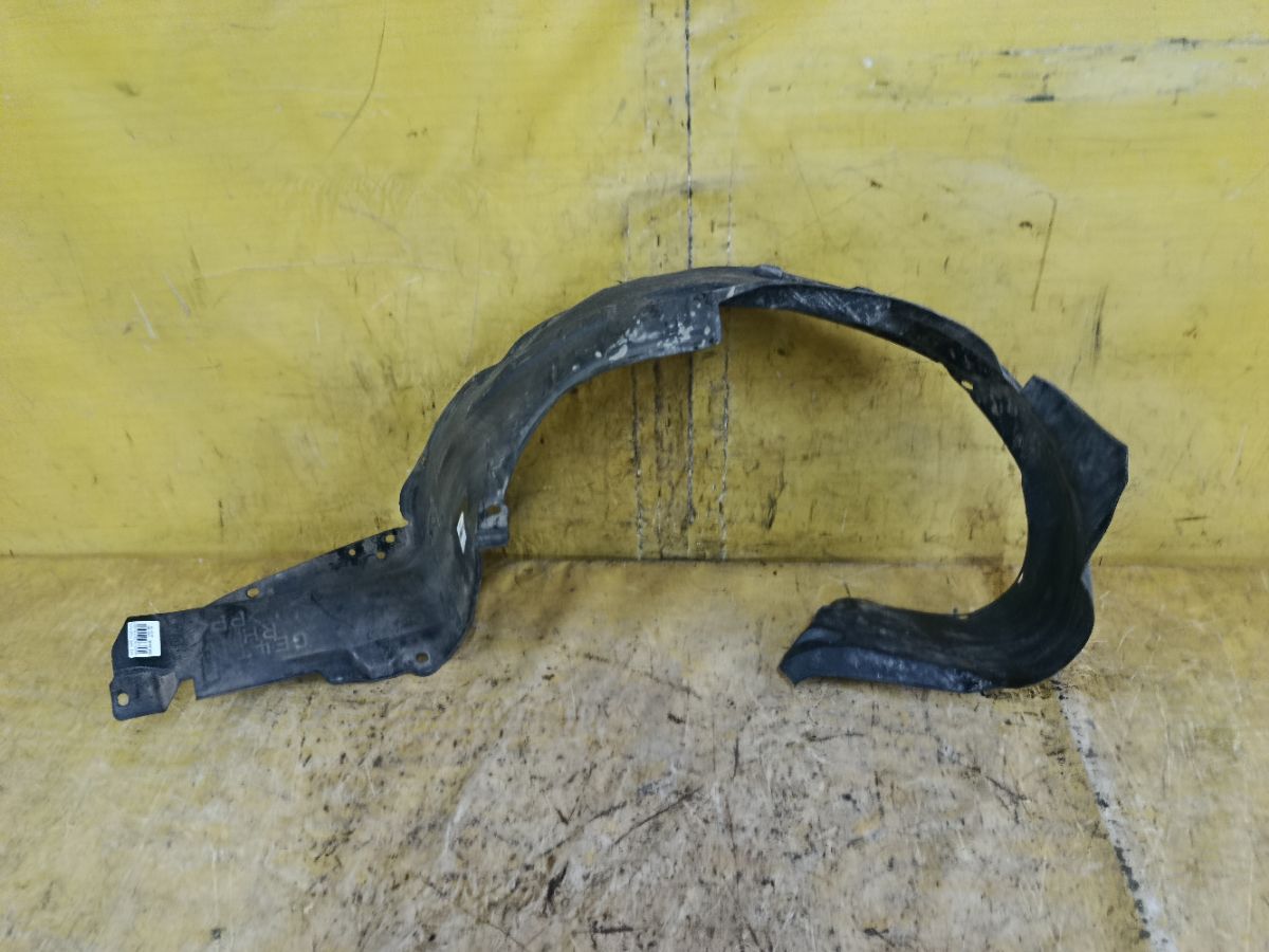 Подкрылок на Mazda Capella Wagon GWER FS-DE Фото 3