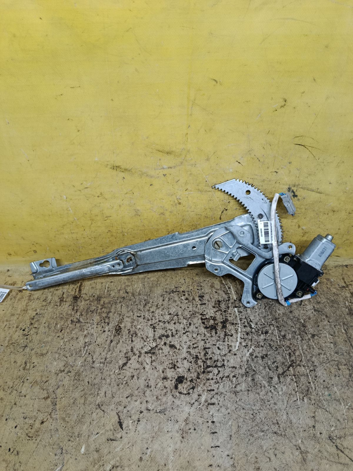 Стеклоподъемный механизм на Honda Capa GA4 Фото 1