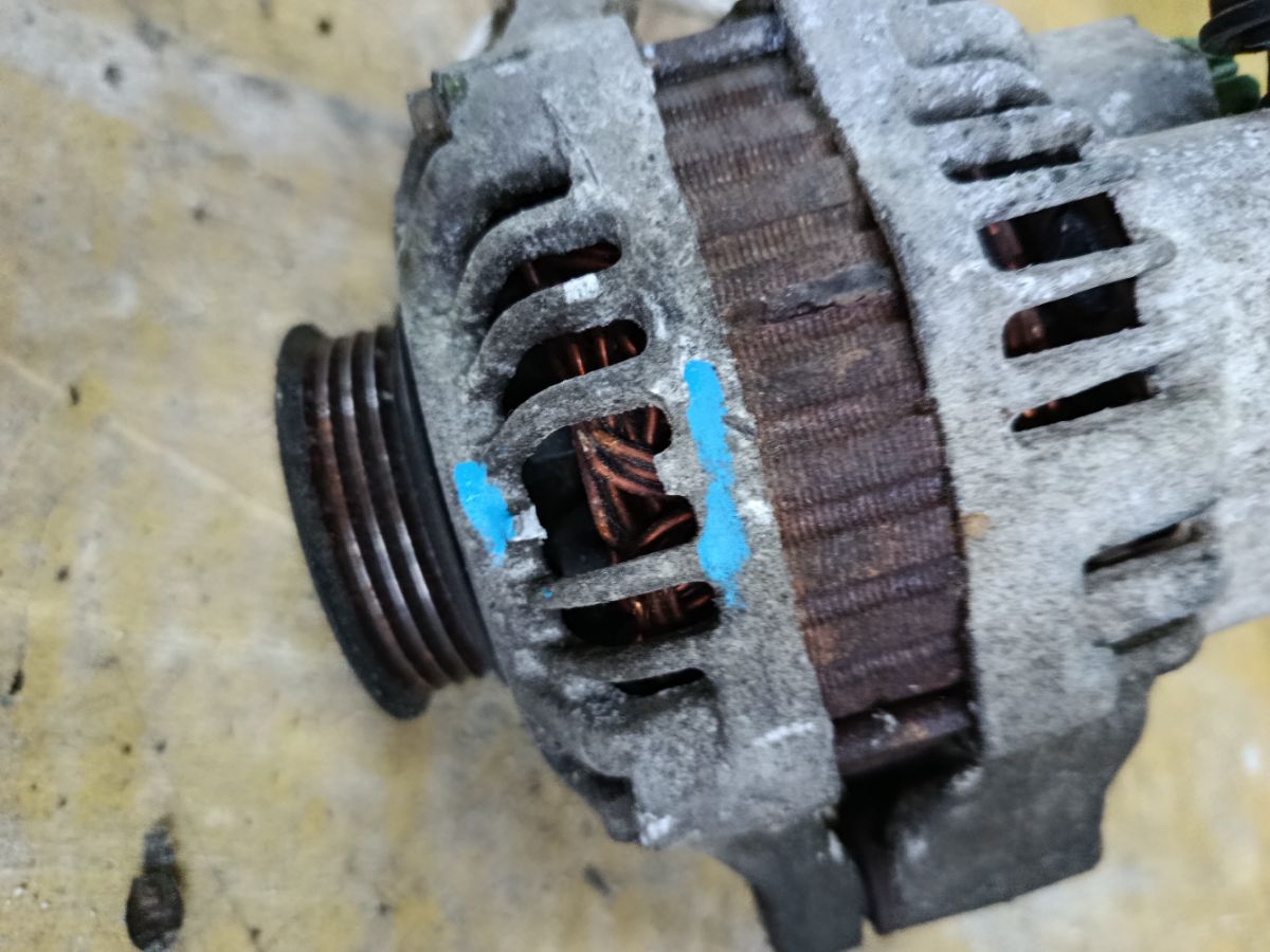 Генератор на Honda Capa GA4 D15B Фото 3