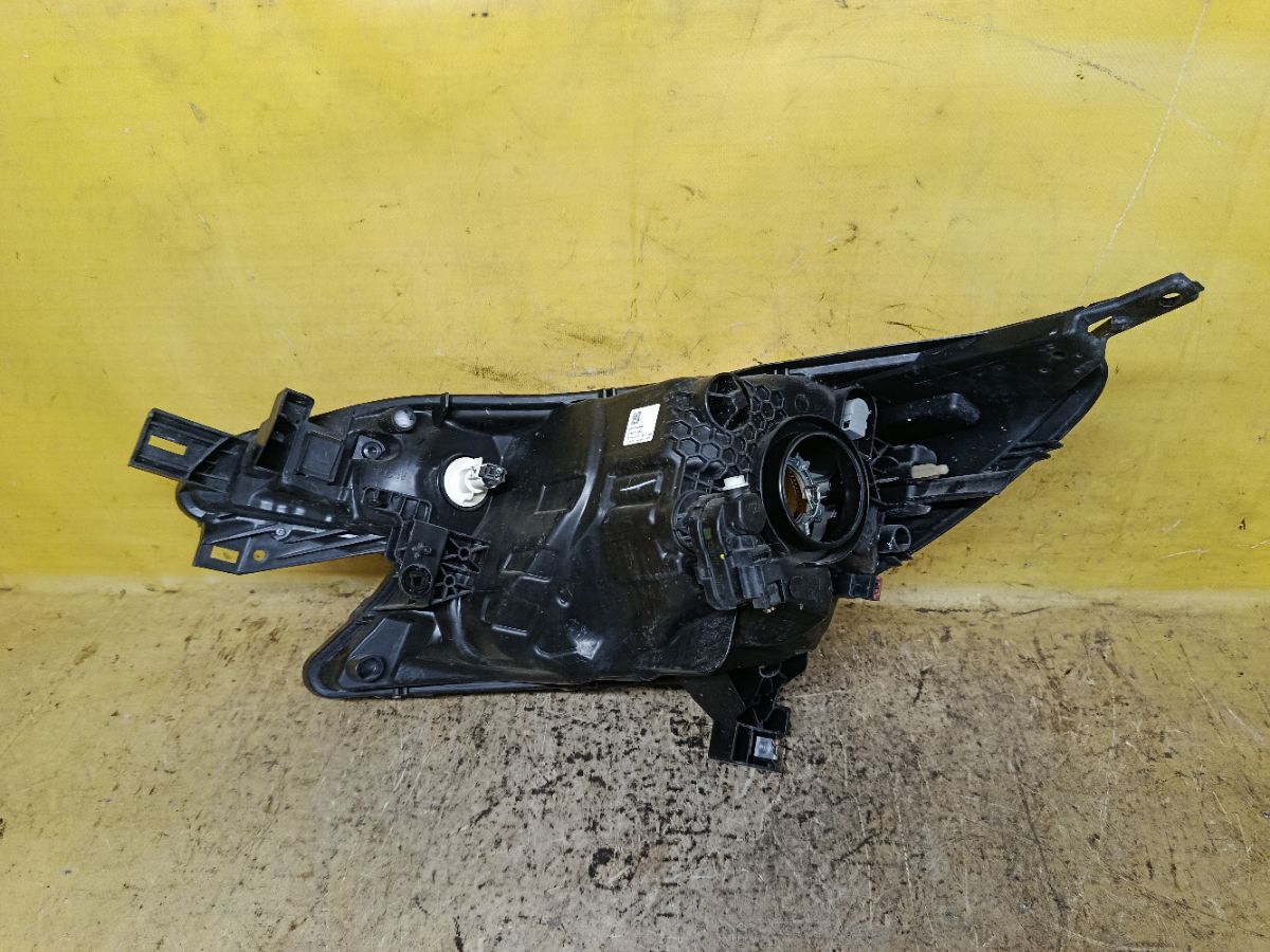 Фара 1868 1868, на Nissan Note E12 Фото 2