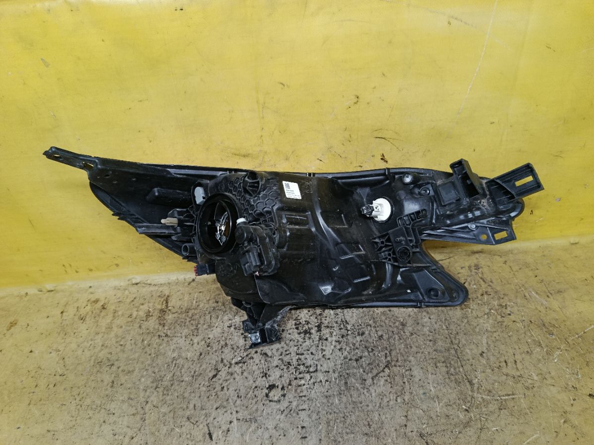 Фара 1868 1868, на Nissan Note E12 Фото 3