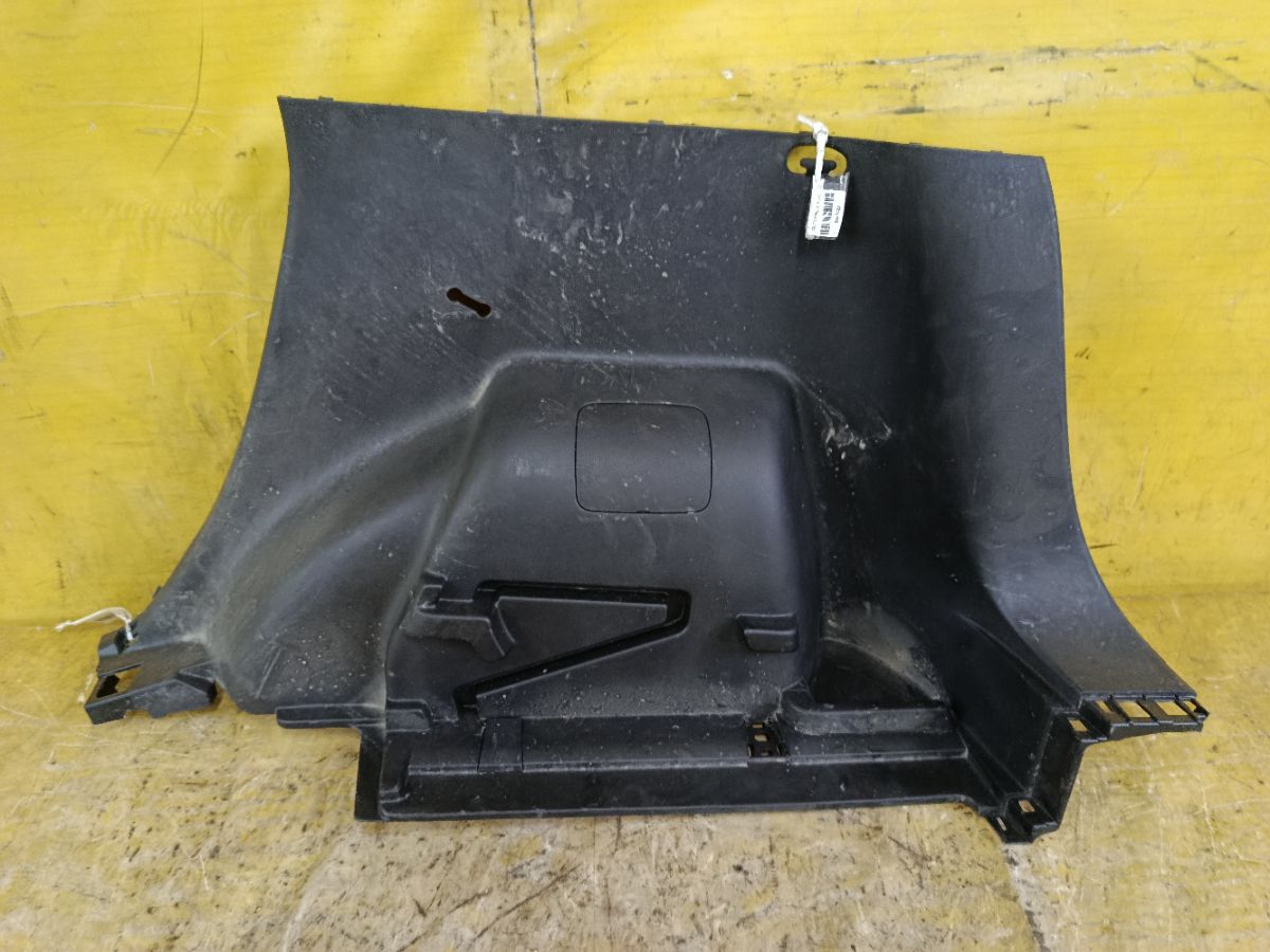 Обшивка багажника 84950-3VA0A на Nissan Note E12 Фото 1