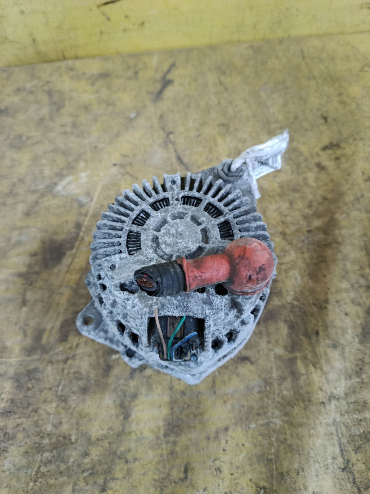 Генератор 23100-3HD1A на Nissan Note E12 HR12DDR Фото 2