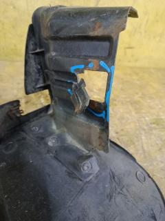 Подкрылок 78818-ED000, 78819-ED000 на Nissan Tiida NC11 HR15DE Фото 2