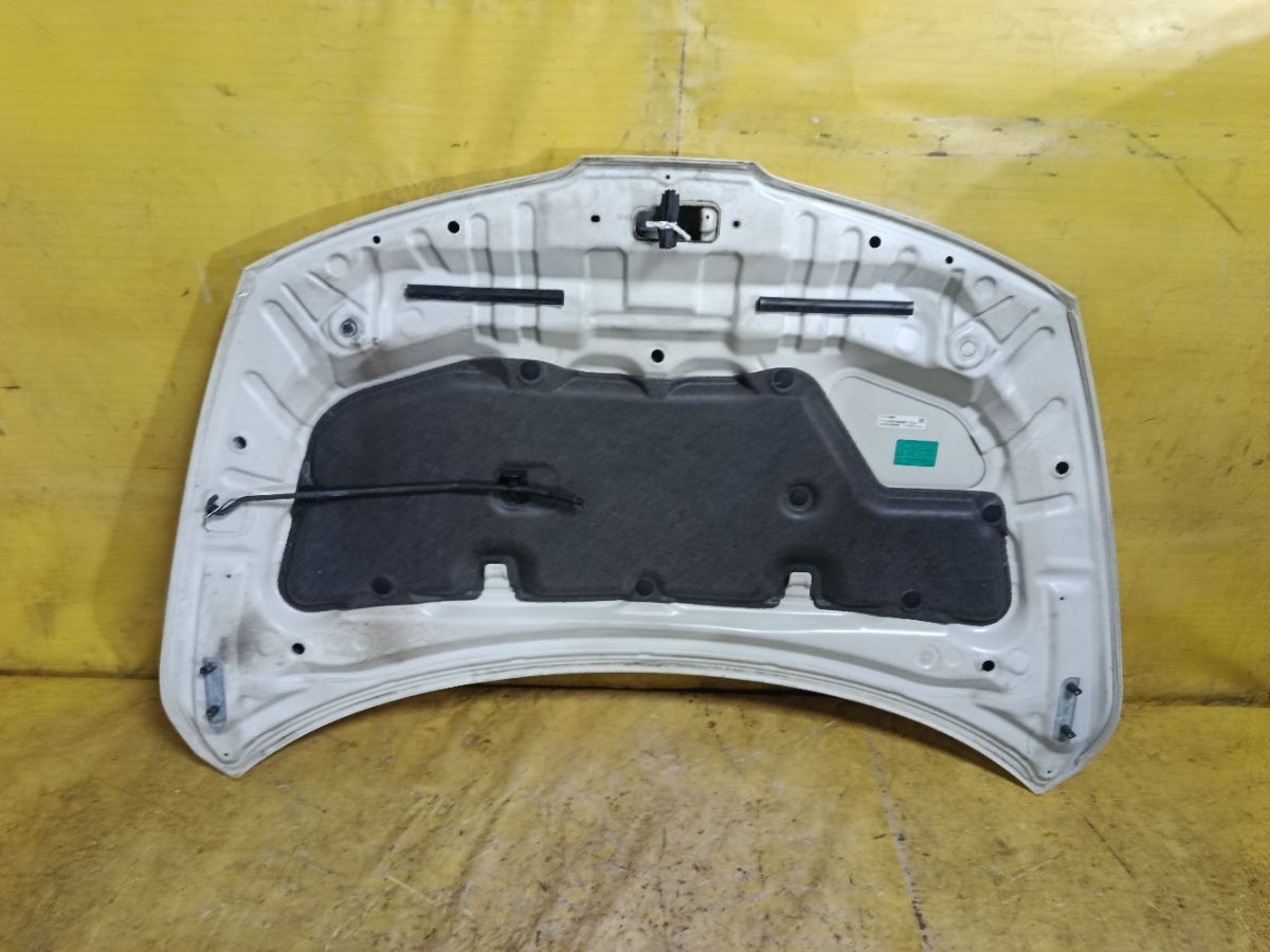 Капот DS20100A, F5100 ED0MM, F5100ED0MM, F510M ED0MA, F510MED0MA, NS01080AA, STDTW50150, SYNS036G002 на Nissan Tiida NC11 Фото 3