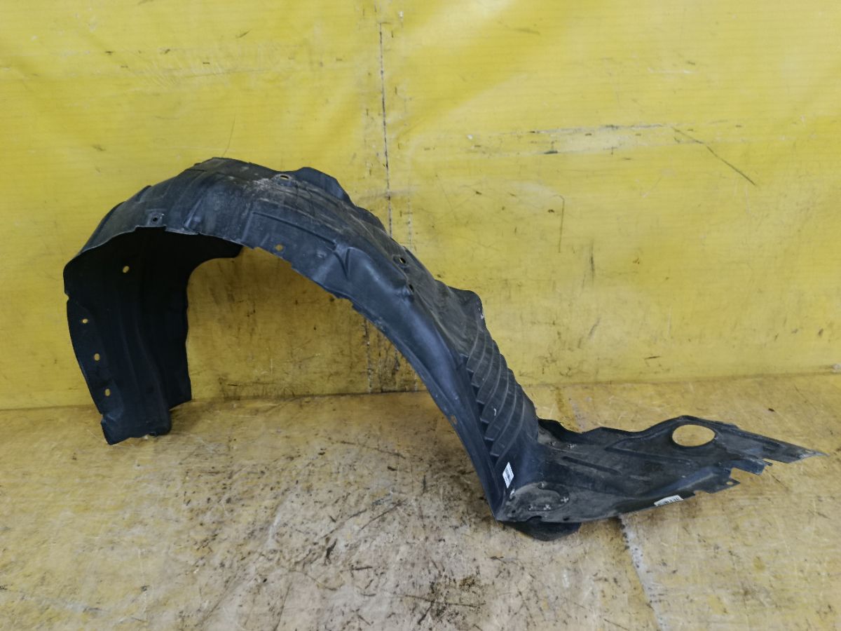 Подкрылок GAA956130 на Mazda Atenza GHEFP LF Фото 1