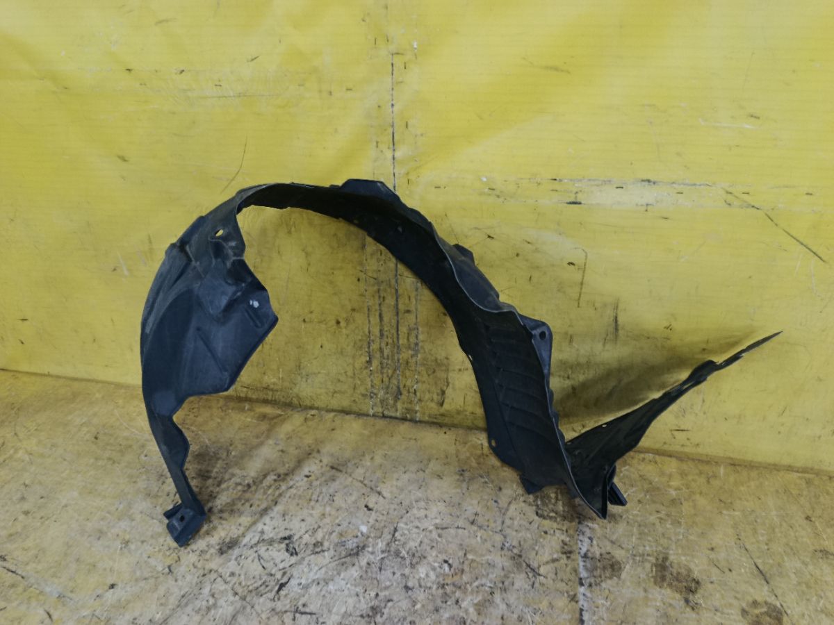 Подкрылок GAA956140 на Mazda Atenza GHEFP LF Фото 1