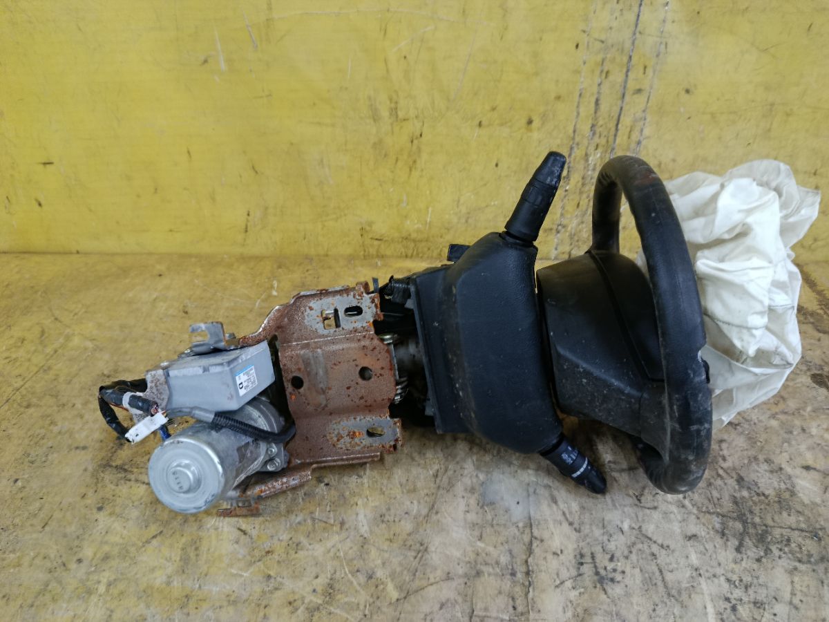 Рулевая колонка на Nissan Note NE11 Фото 2