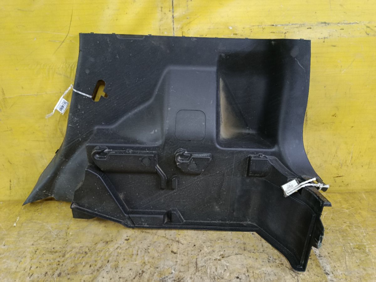 Обшивка багажника 84950-1U600 на Nissan Note NE11 Фото 1