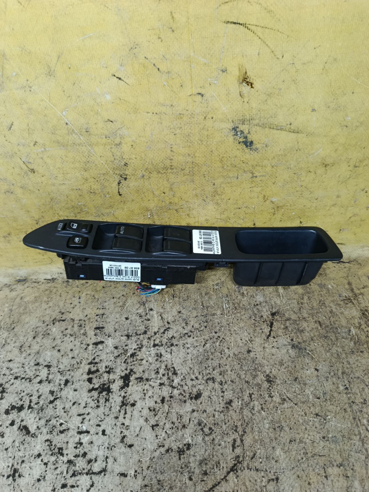 Блок упр-я стеклоподъемниками на Subaru Impreza Wagon GG3 Фото 1
