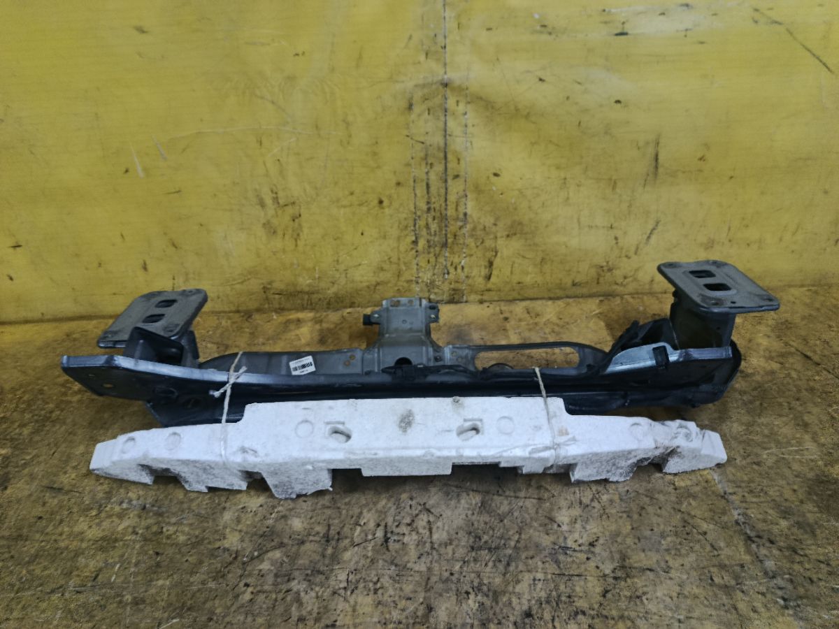 Планка телевизора . на Mitsubishi Outlander CW5W 4B12 Фото 3