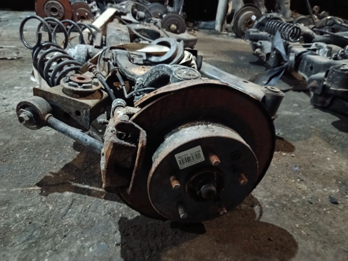 Балка подвески на Nissan Teana TNJ32 QR25DE Фото 3
