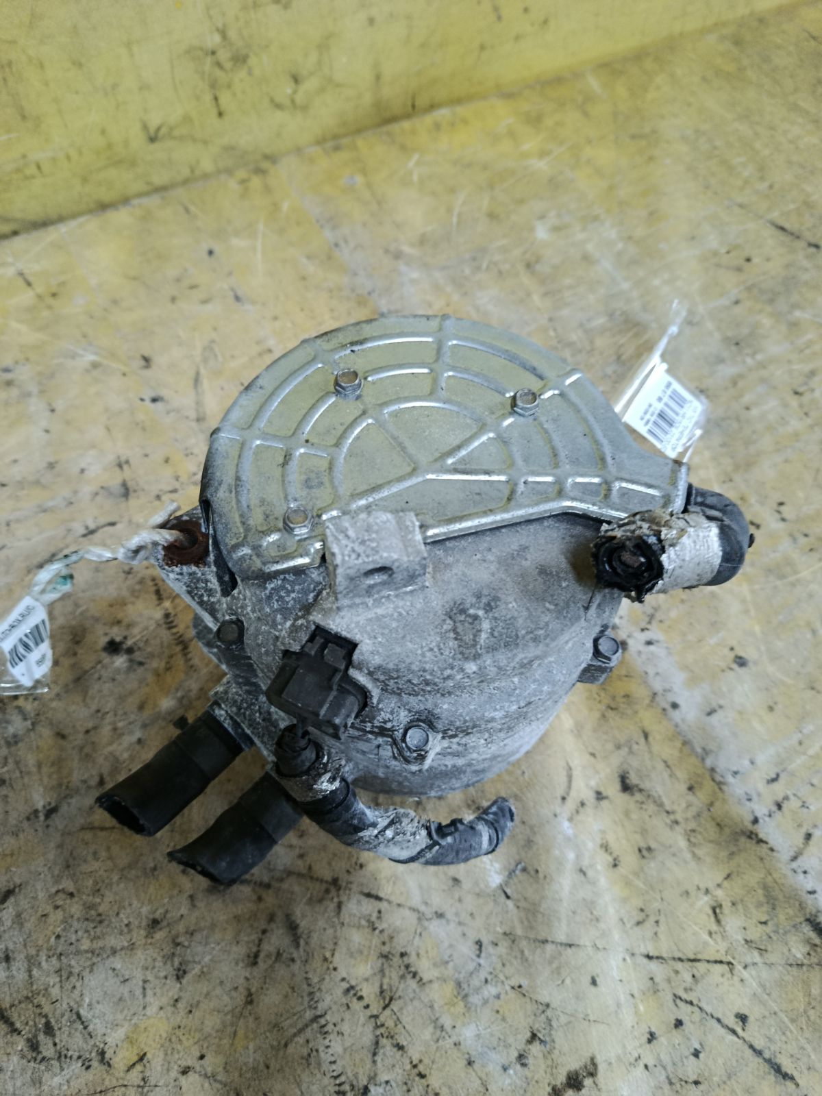 Генератор 23100-ED300, GR231-ED300 на Nissan Tiida NC11 HR15DE Фото 2