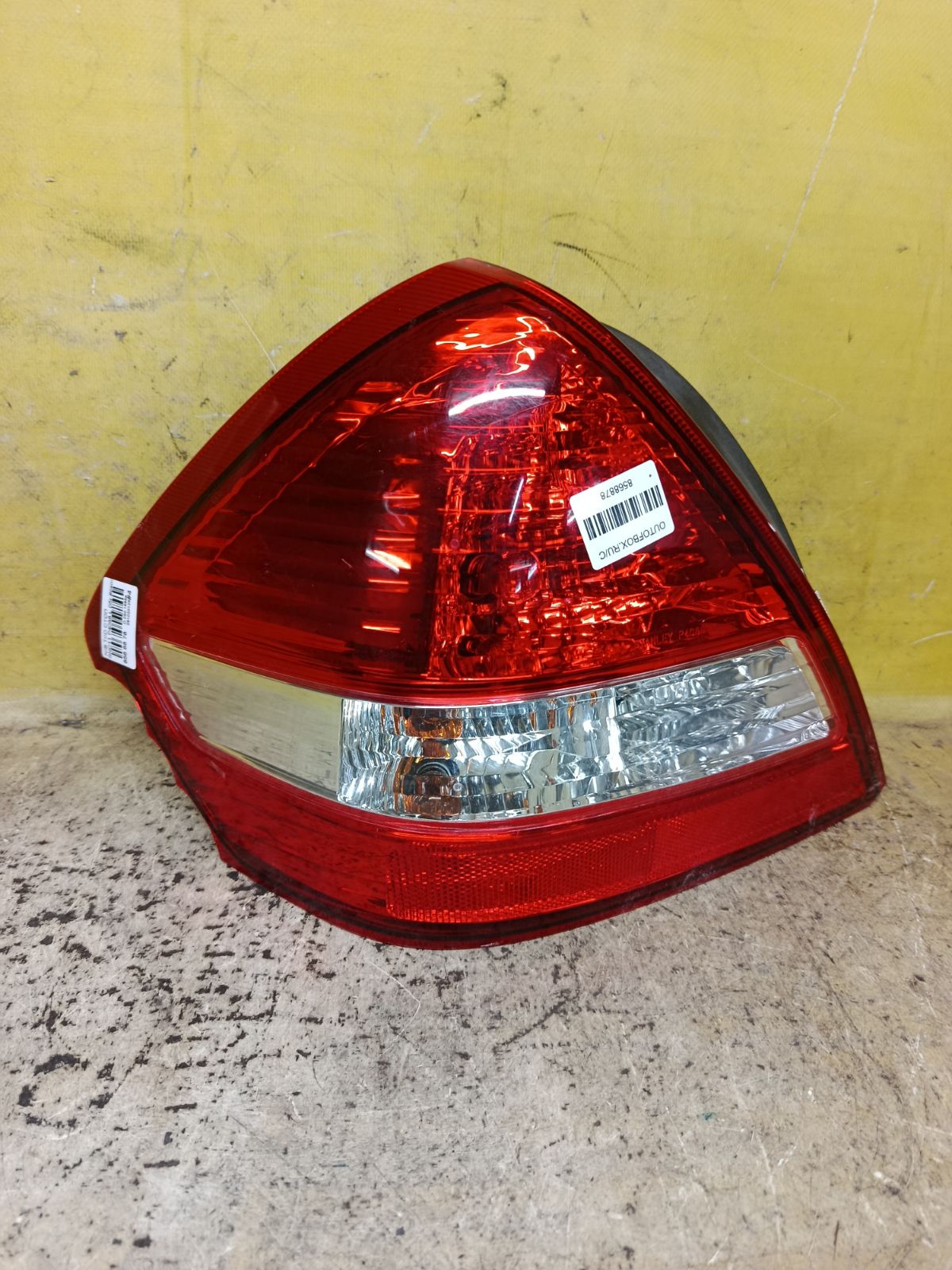 Стоп P4088 P4088, на Nissan Tiida Latio SNC11 Фото 1