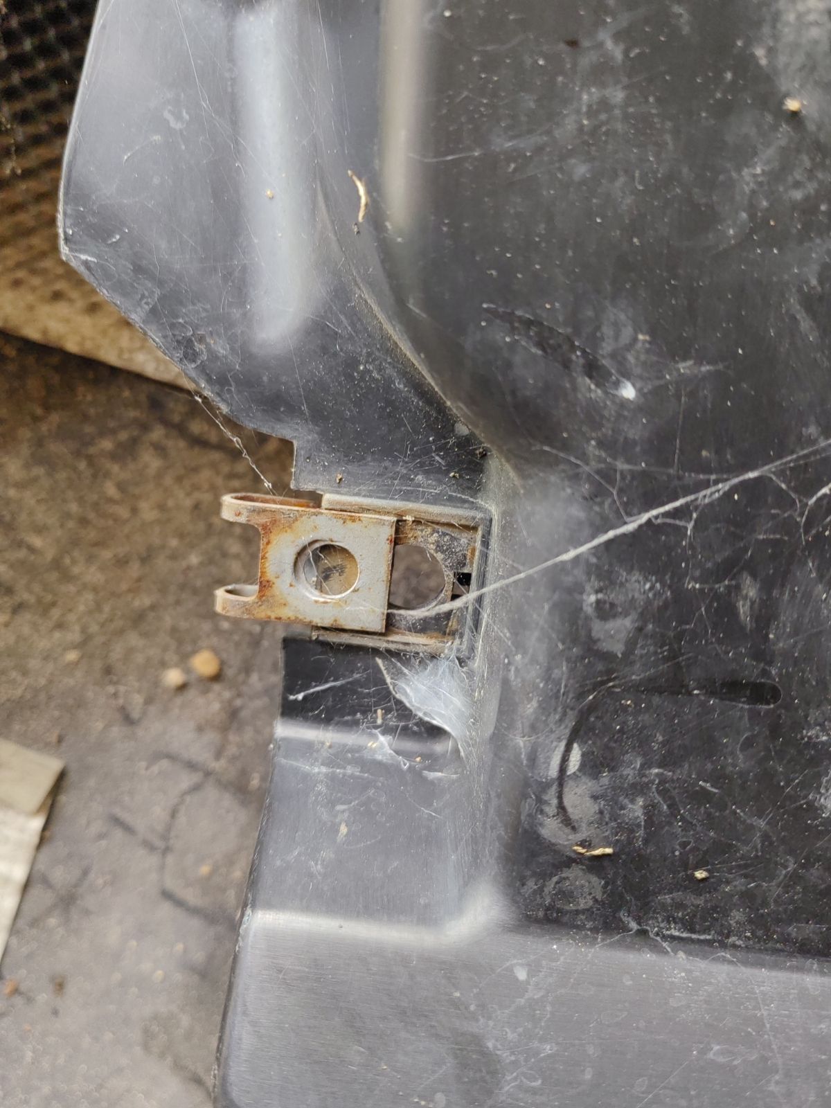 Защита двигателя на Mazda Axela BLEAW Фото 6